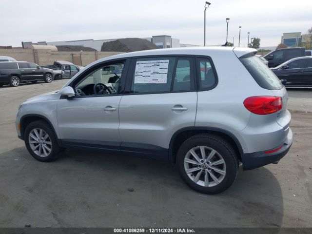 WVGAV7AX4HK047084 Volkswagen Tiguan 2.0t/2.0t S