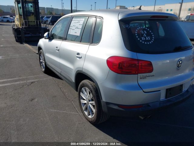 WVGAV7AX4HK047084 Volkswagen Tiguan 2.0t/2.0t S