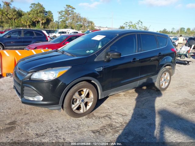1FMCU0GX9FUC14048 Ford ESCAPE SE