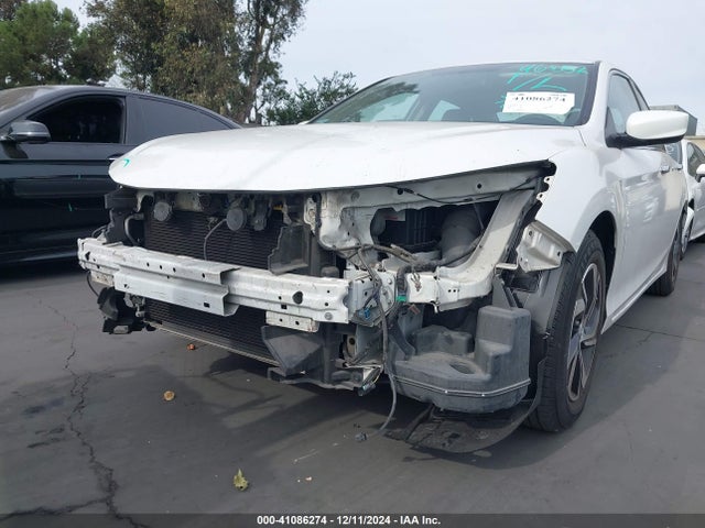 Honda ACCORD LX 2016 1HGCR2F32GA185156 Image 18