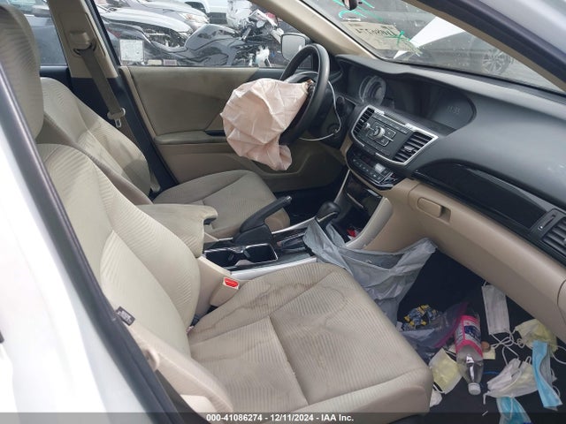 Honda ACCORD LX 2016 1HGCR2F32GA185156 Image 5