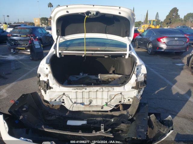 3KPF54AD0NE456051 KIA Forte Gt-line