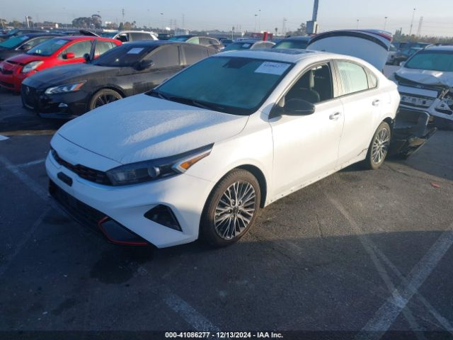 3KPF54AD0NE456051 KIA Forte Gt-line