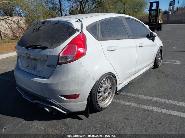 Ford FIESTA ST 2014 3FADP4GX8EM227759 Image 4
