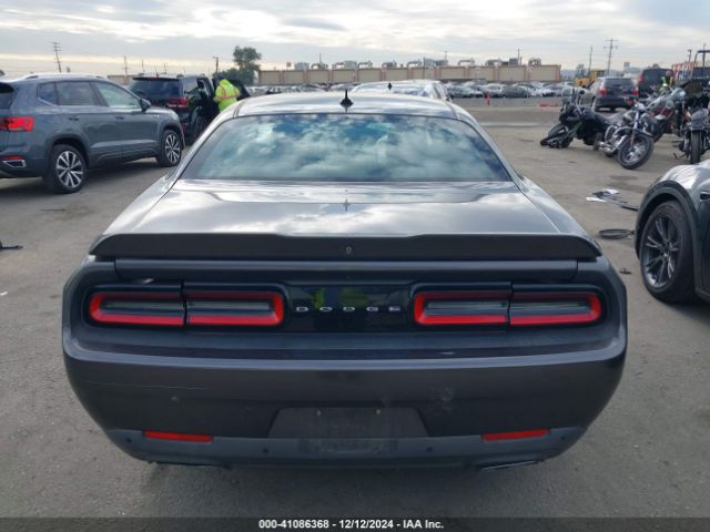 2C3CDZBT7FH877896 Dodge Challenger R/t Plus