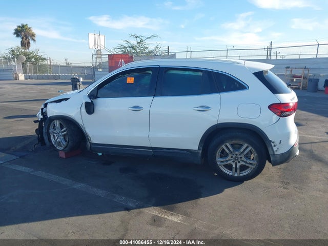 W1N4N4GBXMJ128997 Mercedes-Benz GLA 250