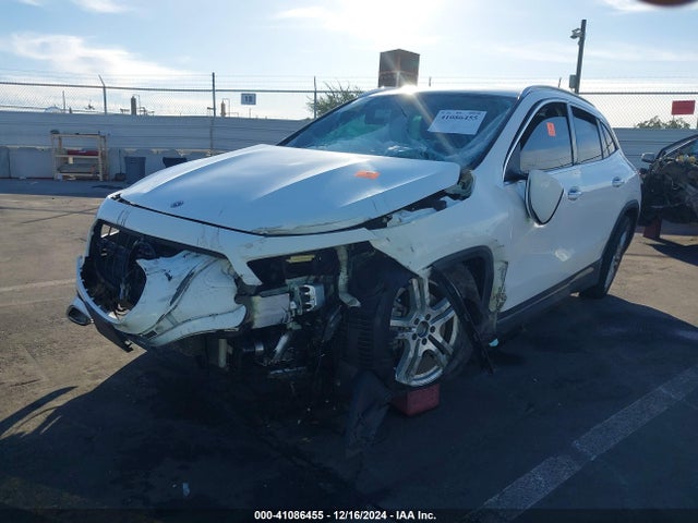 W1N4N4GBXMJ128997 Mercedes-Benz GLA 250