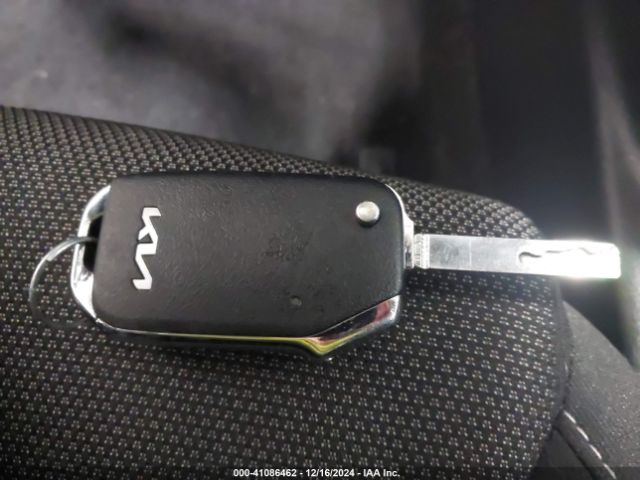 3KPF24AD2PE632660 KIA Forte Lxs