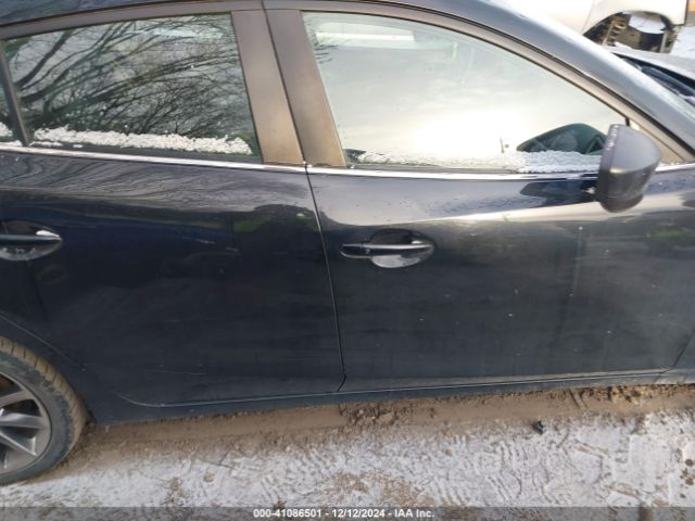 3MZBN1V36JM184259 Mazda Mazda3 Touring