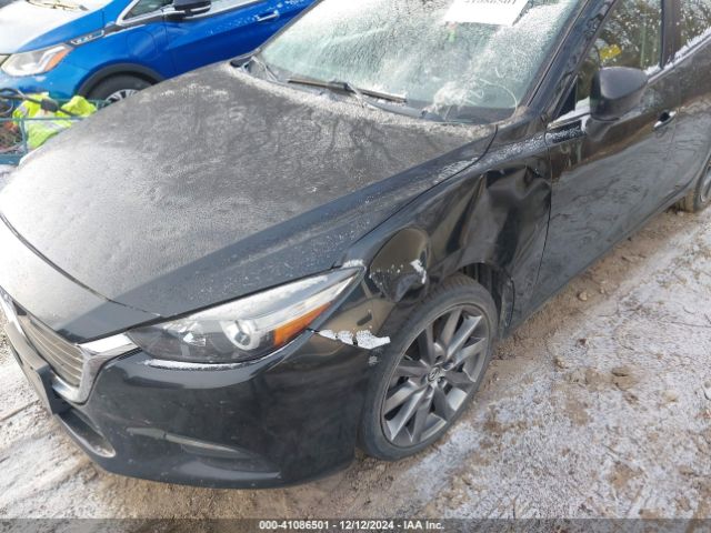 3MZBN1V36JM184259 Mazda Mazda3 Touring