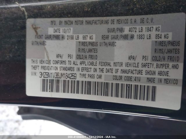 3MZBN1V36JM184259 Mazda Mazda3 Touring