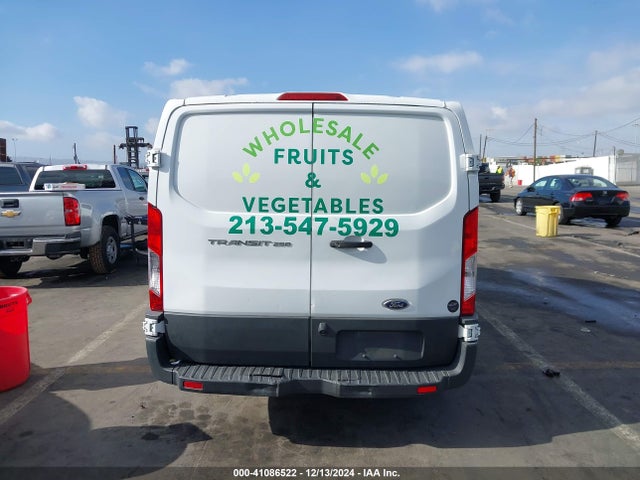 Ford Transit-250 2018 1FTYR1ZM9JKB36654 Image 16