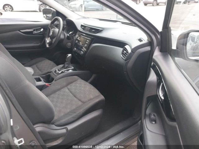 JN1BJ1CP3HW031176 Nissan Rogue Sport Sv