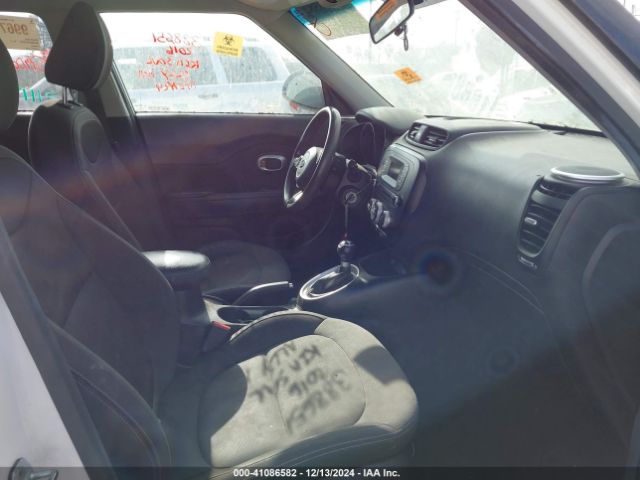 KNDJN2A21G7388651 KIA Soul !