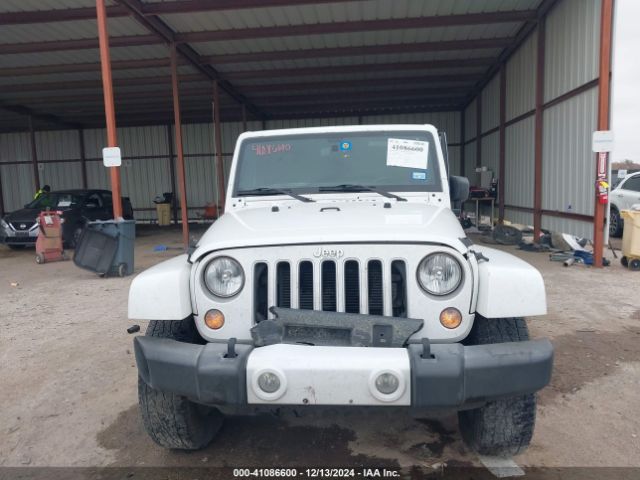 1C4HJWEGXGL279295 Jeep Wrangler Unlimited Sahara