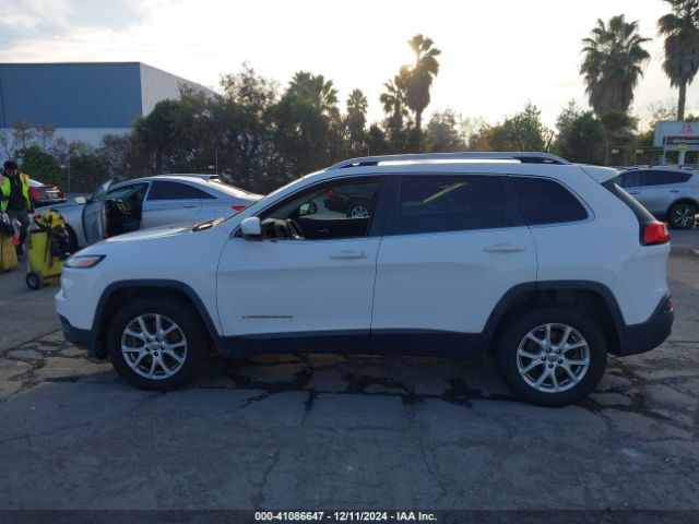 1C4PJMCB7HW511780 Jeep Cherokee Latitude 4x4
