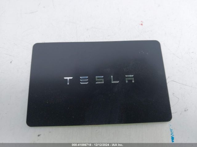 7SAYGDED6SF229498 Tesla Model Y Long Range Dual Motor All-wheel Drive