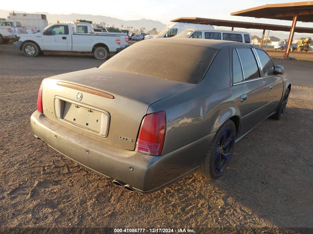 2003 CADILLAC DEVILLE 1G6KF57933U157756 Photo 3