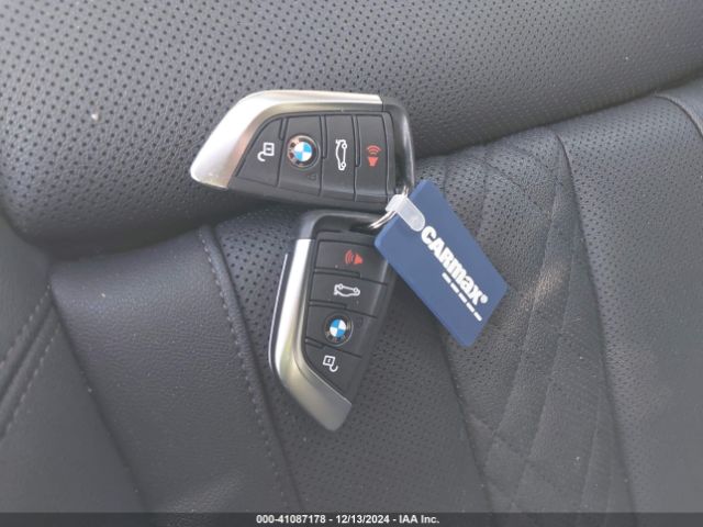 2021 BMW 530E WBA13AG01MCF36208 Photo 10