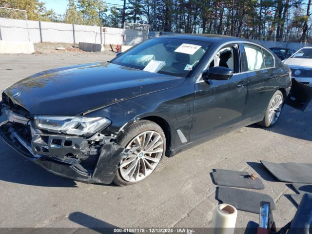 2021 BMW 530E WBA13AG01MCF36208 Photo 1