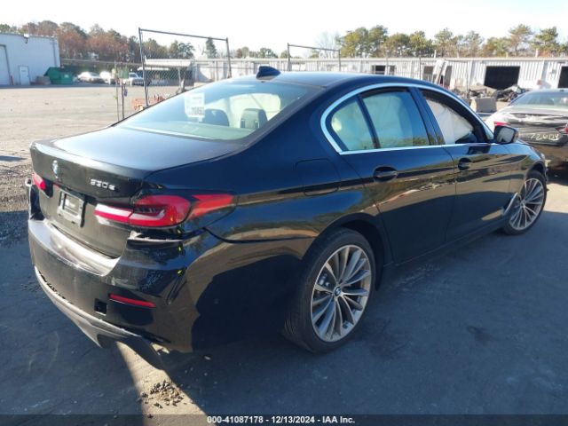 2021 BMW 530E WBA13AG01MCF36208 Photo 3