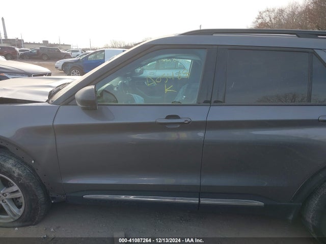 Ford EXPLORER XLT 2022 1FMSK8DH2NGA05468 Image 14