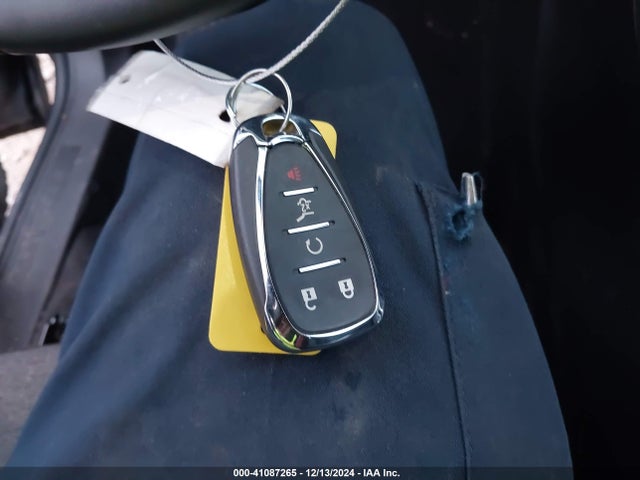3GNAXTEG8PL246855 Chevrolet Equinox Awd 2fl