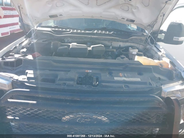 Ford F-350 Xl 2018 1FD7X3B61JEC95591 Image 10