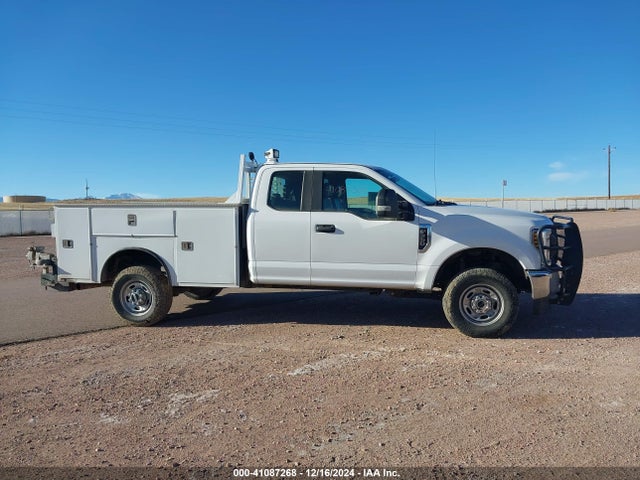 Ford F-350 Xl 2018 1FD7X3B61JEC95591 Image 13