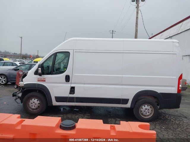 3C6TRVCG8KE525754 RAM Promaster 2500 High Roof 136 Wb