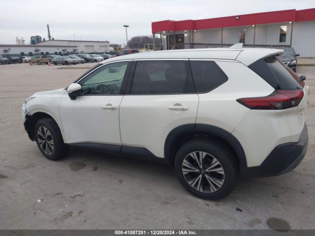 5N1AT3BB4MC814552 Nissan Rogue Sv Intelligent Awd