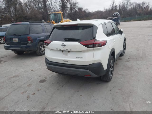 5N1AT3BB4MC814552 Nissan Rogue Sv Intelligent Awd