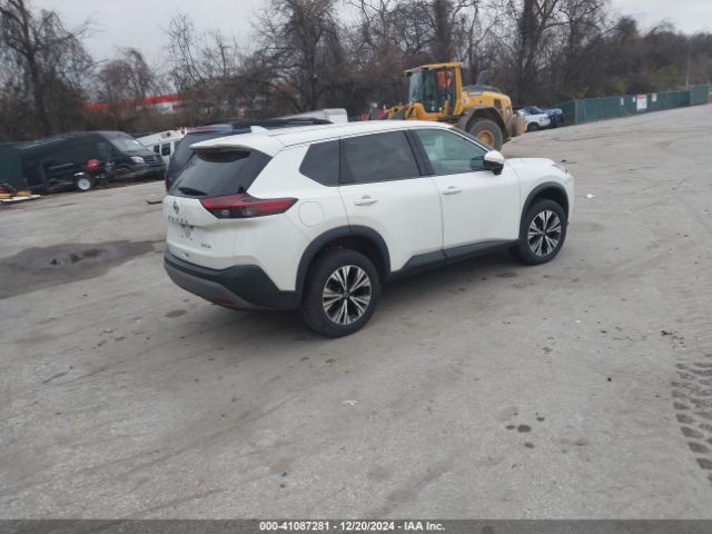 5N1AT3BB4MC814552 Nissan Rogue Sv Intelligent Awd