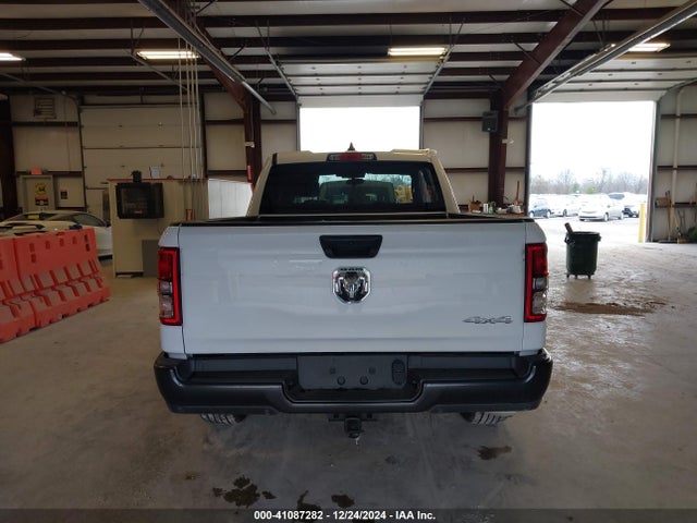 RAM 1500 Tradesman  4x4 6'4 Box 2024 1C6RRFCG3RN221754 Image 17
