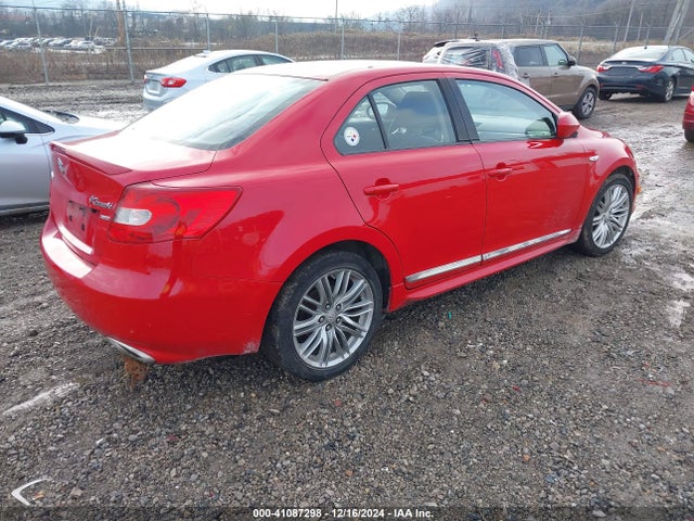 2013 Suzuki Kizashi Sport Gts მანქანა იყიდება აუქციონზე, vin: JS2RF9A62D6100140, აუქციონის ნომერი: 41087298