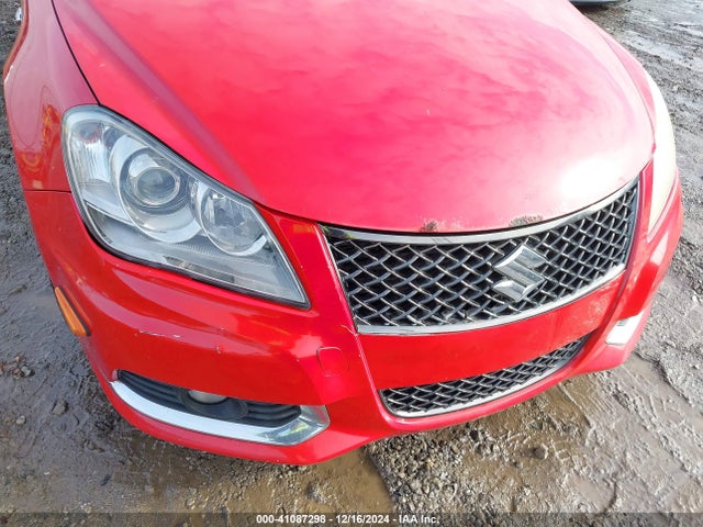 2013 Suzuki Kizashi Sport Gts მანქანა იყიდება აუქციონზე, vin: JS2RF9A62D6100140, აუქციონის ნომერი: 41087298