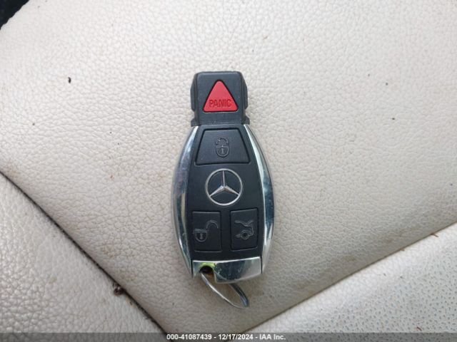 WDCTG4GB5FJ118193 Mercedes-Benz Gla 250 4matic