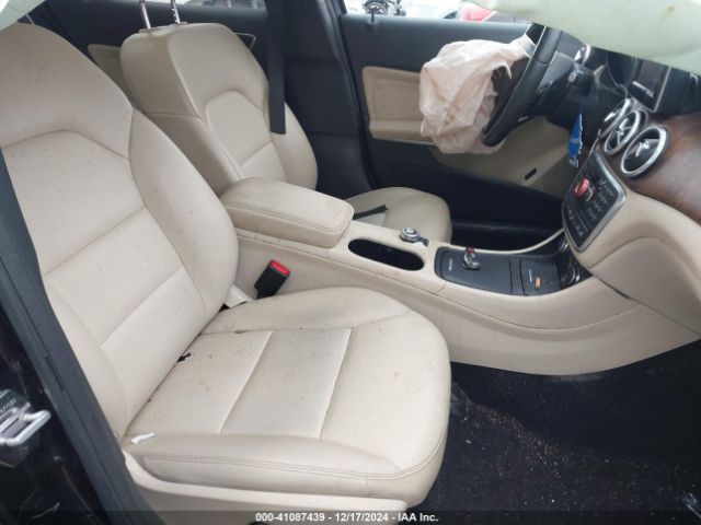 WDCTG4GB5FJ118193 Mercedes-Benz Gla 250 4matic