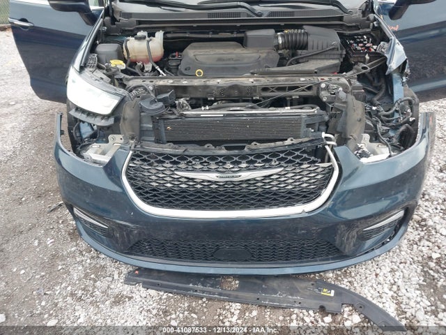 Chrysler Pacifica Touring L 2021 2C4RC1BGXMR597989 Image 12
