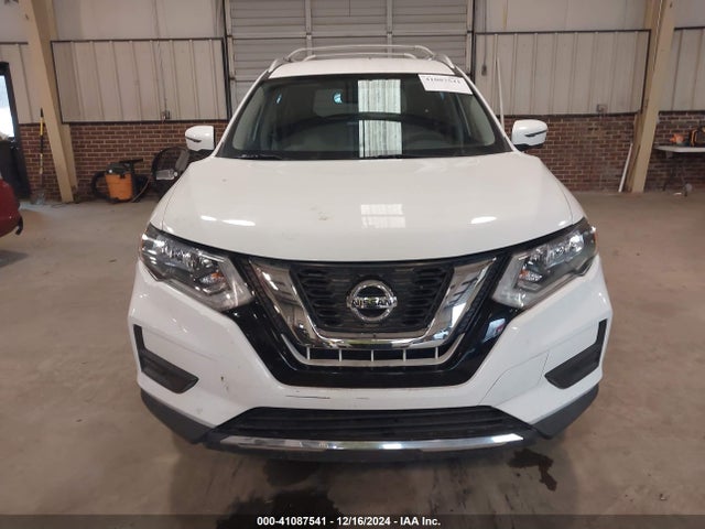 Nissan ROGUE SV 2017 KNMAT2MT8HP535821 Image 12