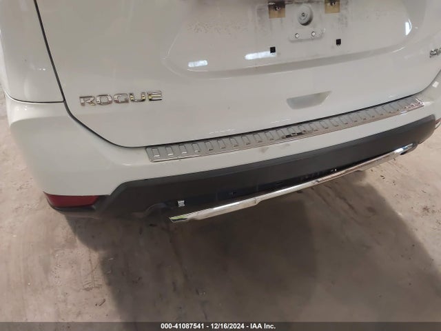 Nissan ROGUE SV 2017 KNMAT2MT8HP535821 Image 6
