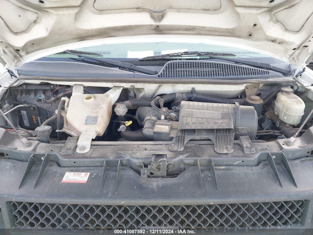 Chevrolet Express 2500 Work Van 2014 1GCWGGCA3E1200875 Image 10