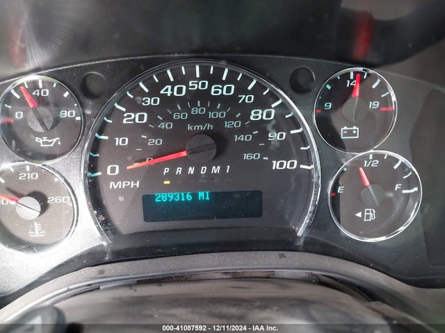 Chevrolet Express 2500 Work Van 2014 1GCWGGCA3E1200875 Image 15