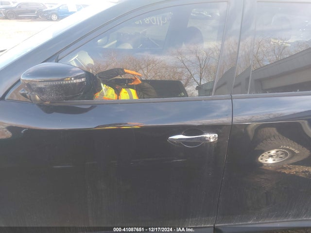 Nissan Pathfinder Sv 2017 5N1DR2MM8HC683569 Image 14