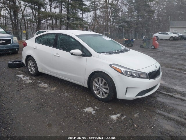 KIA FORTE S 2017 3KPFL4A72HE139327 Image 1