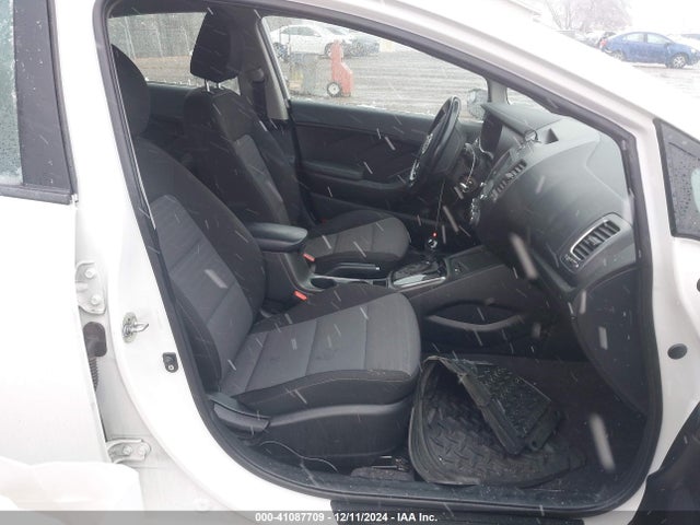 KIA FORTE S 2017 3KPFL4A72HE139327 Image 5