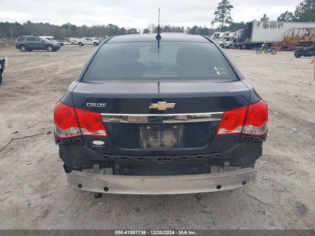 1G1PA5SH8E7222854 Chevrolet Cruze Ls Auto