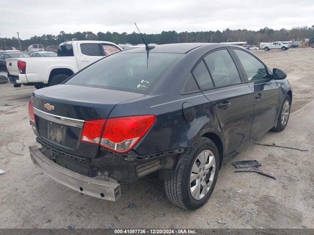 1G1PA5SH8E7222854 Chevrolet Cruze Ls Auto
