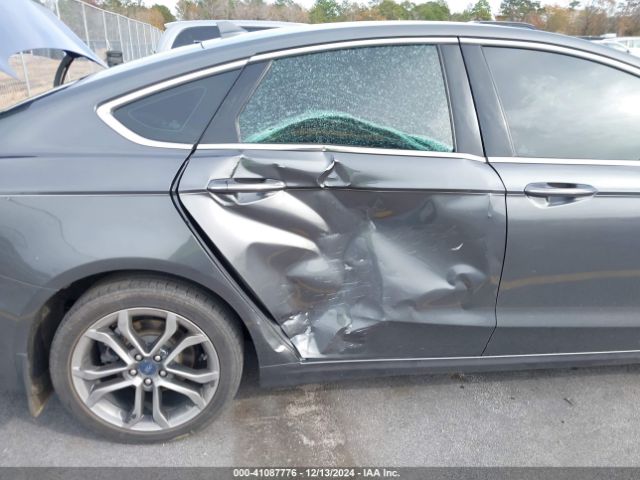 3FA6P0CD9KR252892 Ford FUSION SEL