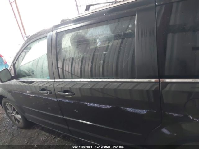 2C4RDGCG4HR801075 Dodge Grand Caravan Sxt
